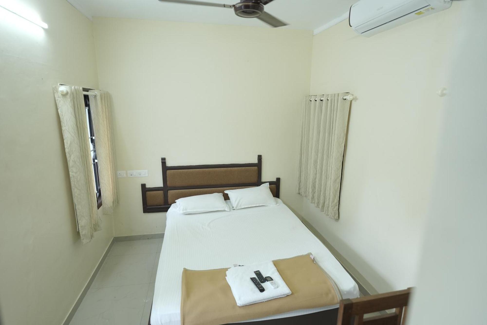 Anna Hotel トリバンドラム エクステリア 写真